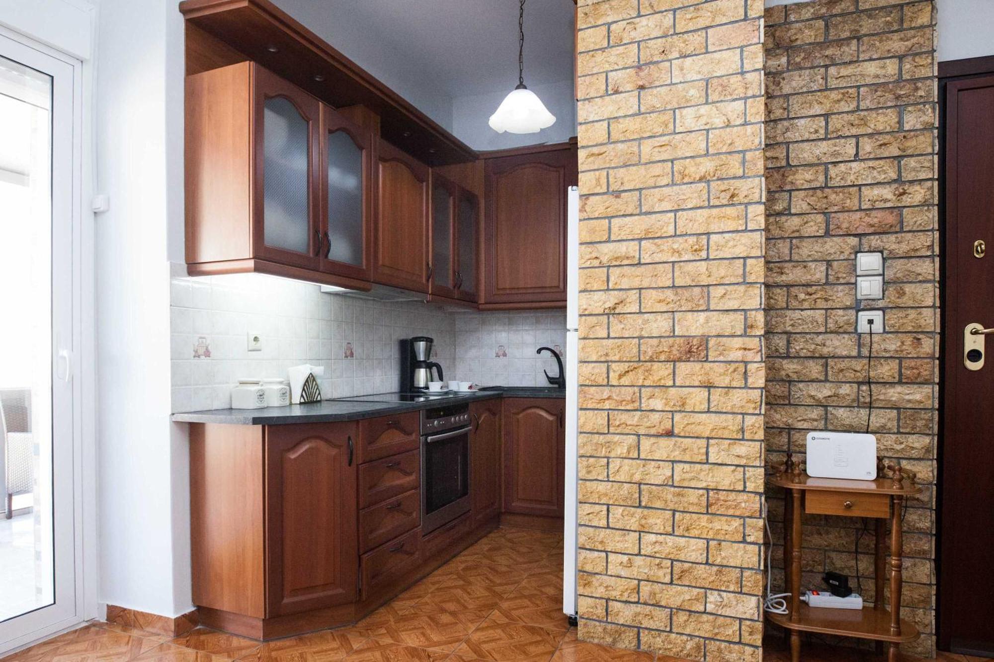 Central 2 Bd Apt With Balcony By Monastiraki Athen Eksteriør billede